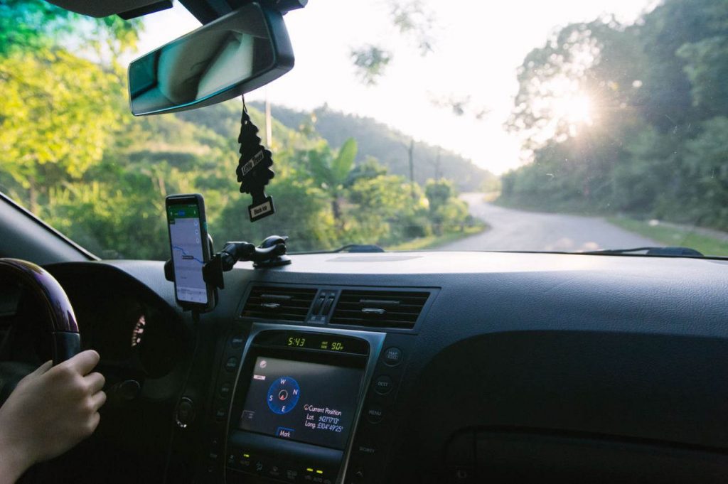 Dán phim cách nhiệt cho xe hơi là điều nên làm tại Việt Nam Dán phim cách nhiệt cho xe hơi là điều nên làm tại Việt Nam